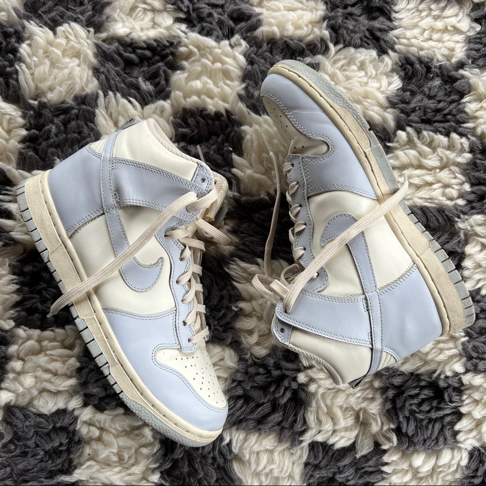 Authentic Nike dunk high sail football grey women’s 8